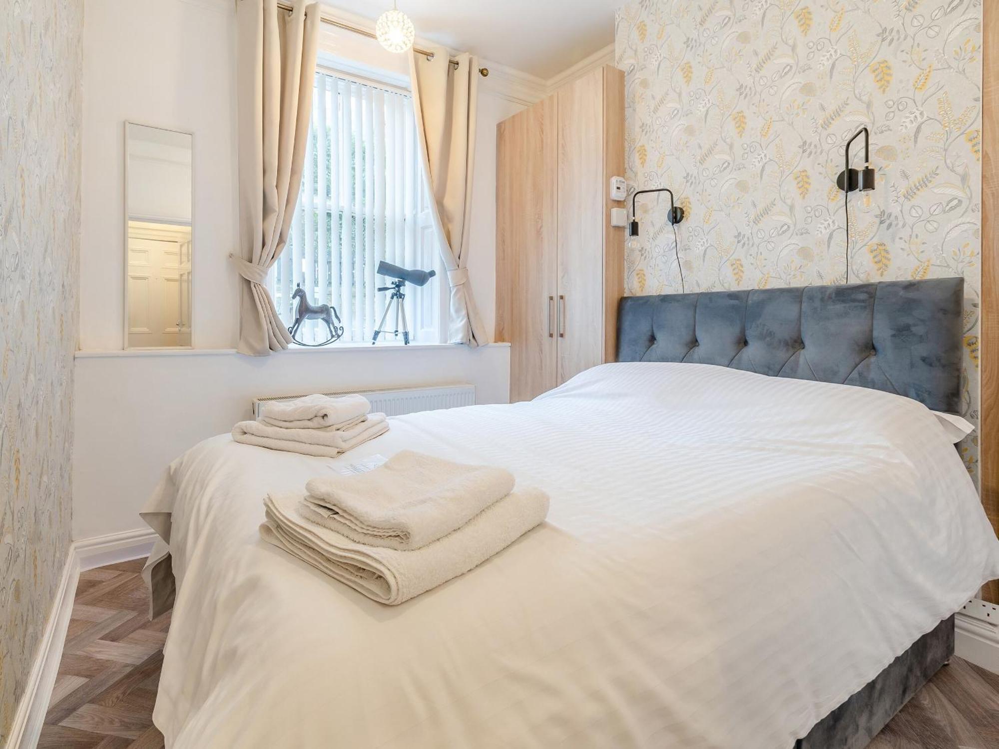 The Hyding Hole Villa Whitby Bagian luar foto
