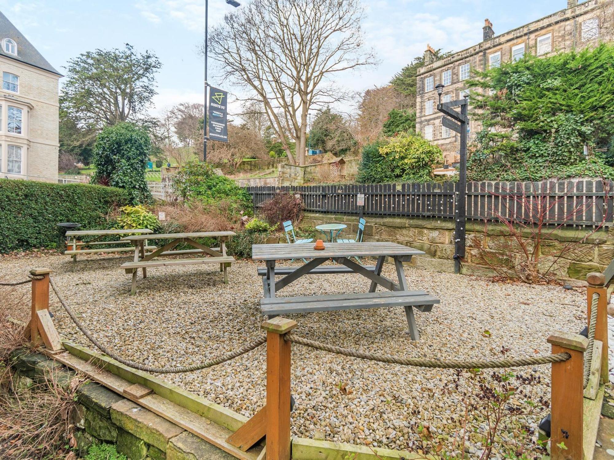 The Hyding Hole Villa Whitby Bagian luar foto